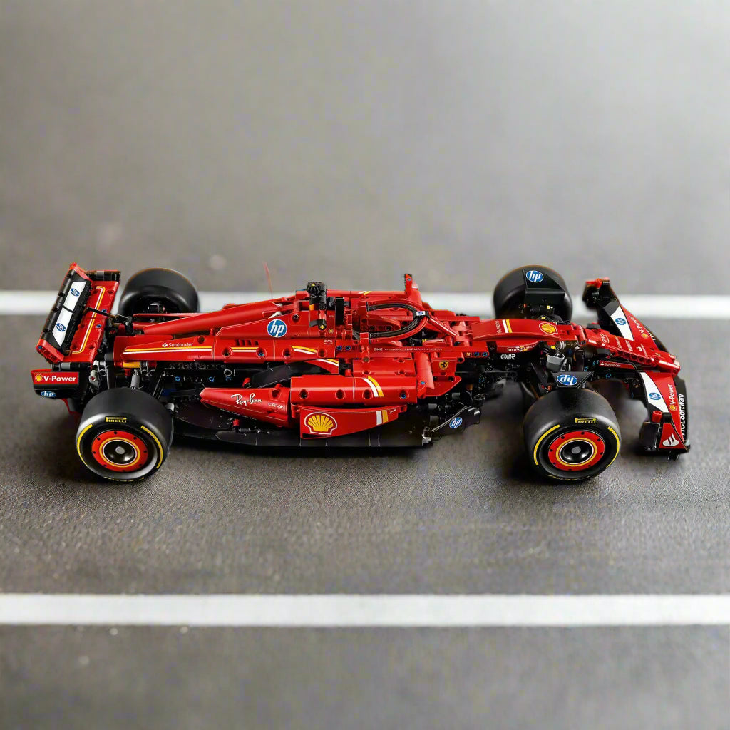 Fórmula 1 - Ferrari SF24 (1361 pzas)