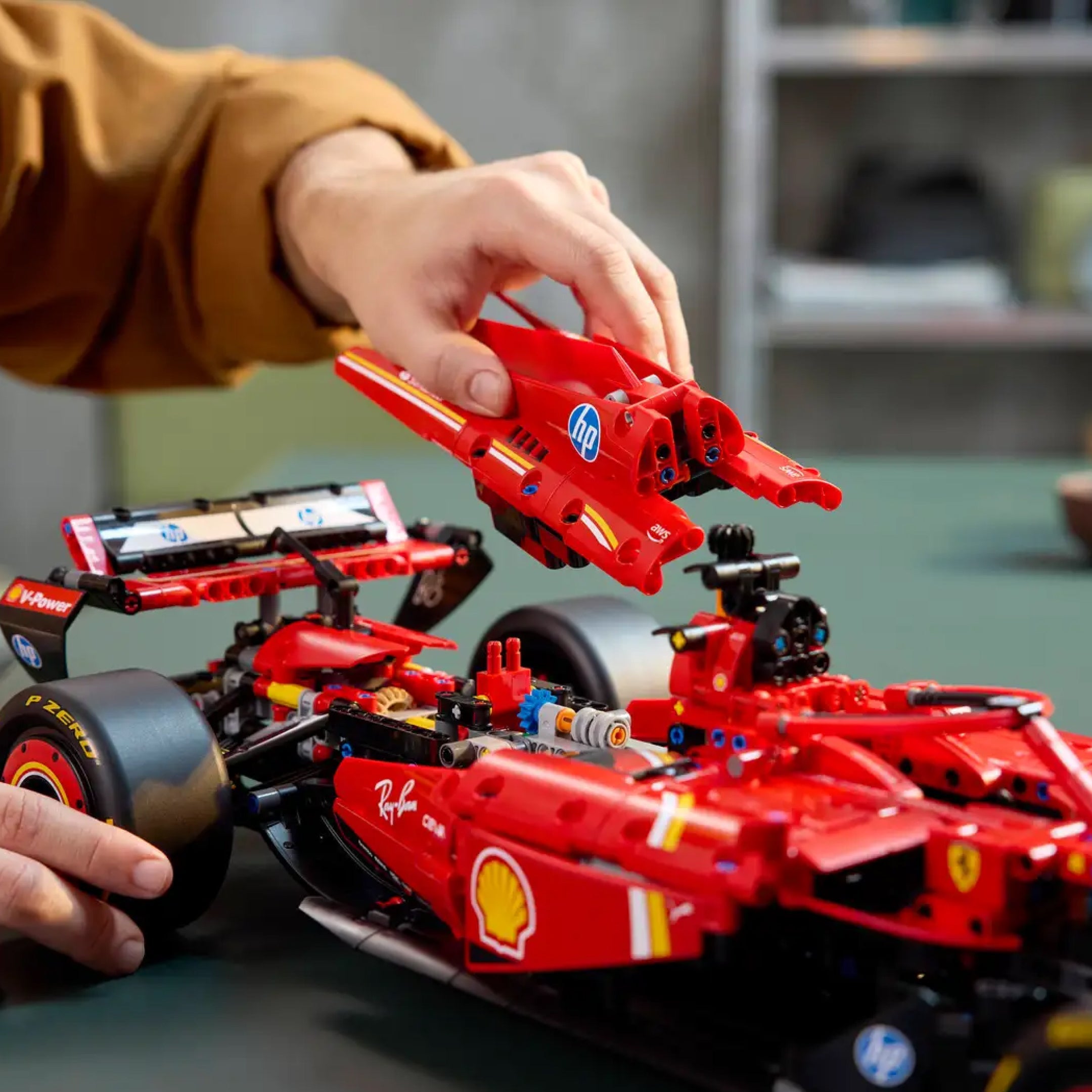 Fórmula 1 - Ferrari SF24 (1361 pzas)