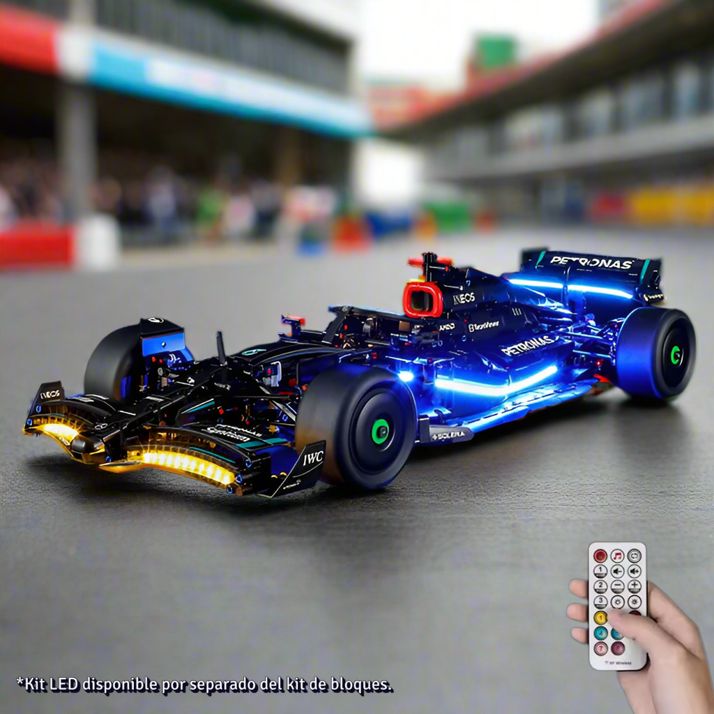 F1 W14 AMG: Kit de Colección (1642 pzas)